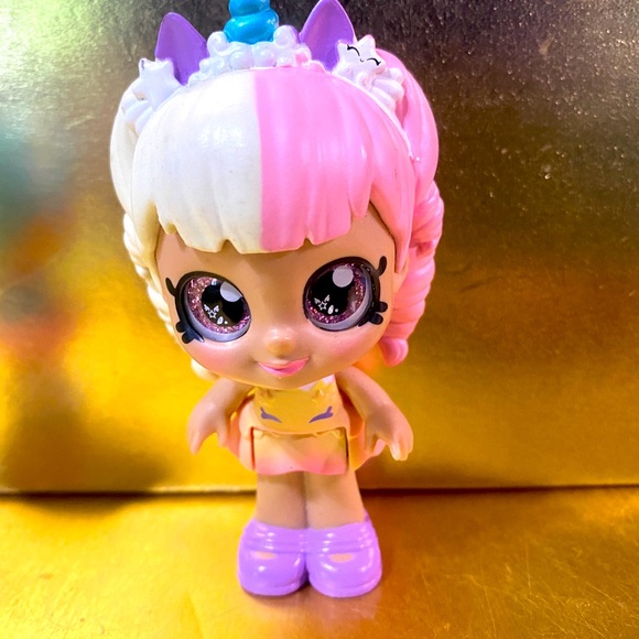 KINDI KIDS MINI’S JESSICAKE 2021 GLITTERY EYES BOBBLE HEAD POSABLE DOLLS 3.5” - Picture 6 of 14